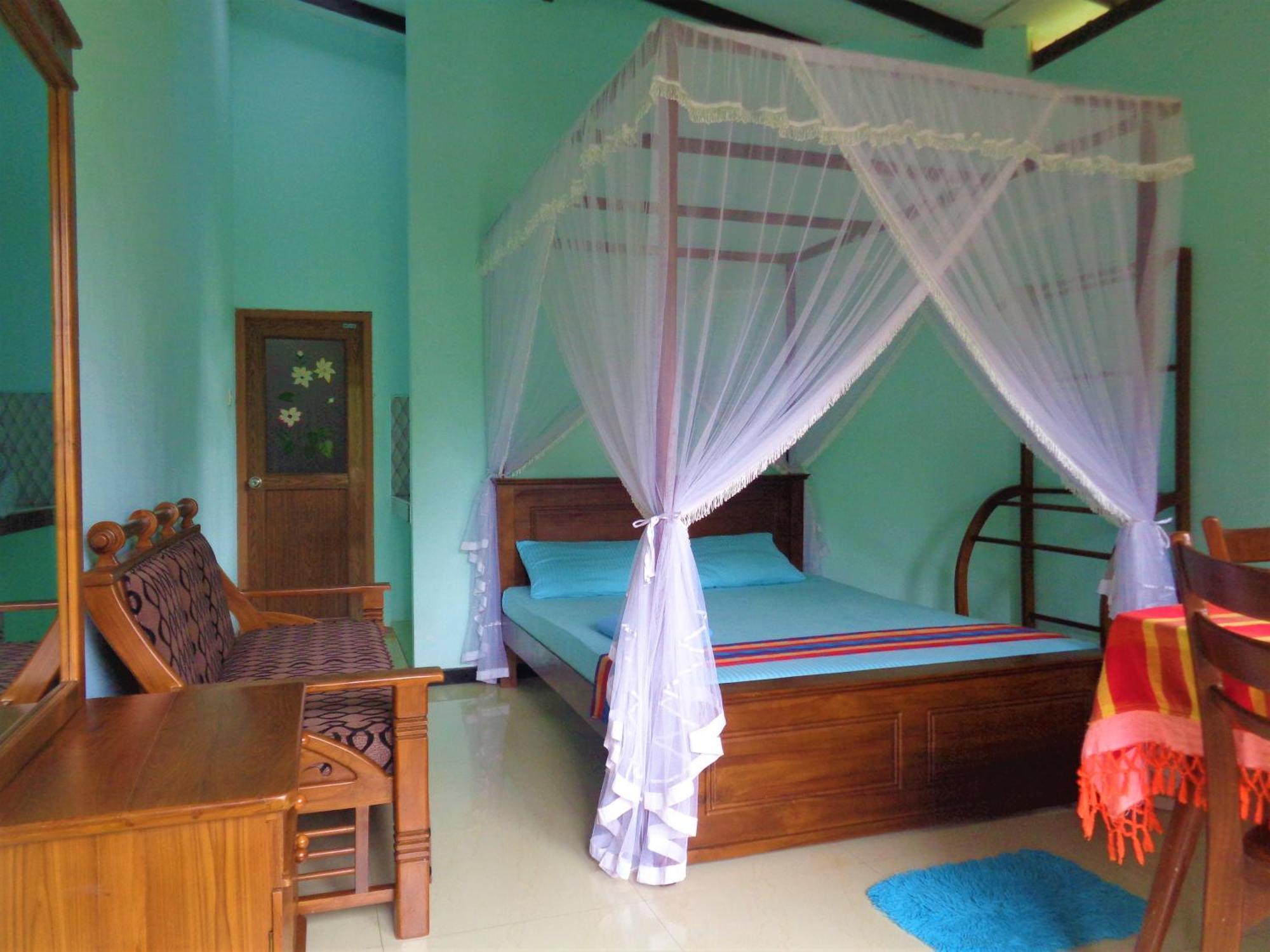 De Fancy House Hotel Unawatuna Ngoại thất bức ảnh